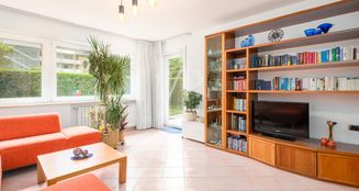 von_poll_real_estate_property_IT254152389_image_3