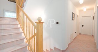 von_poll_real_estate_property_IT254152389_image_12