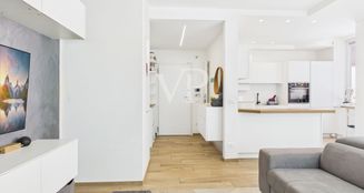 von_poll_real_estate_property_IT254152415_image_2