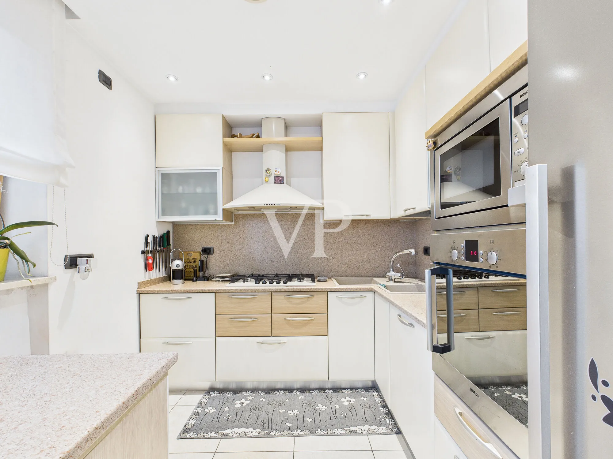 Amplio y moderno apartamento de tres habitaciones en Via Resia en Bolzano