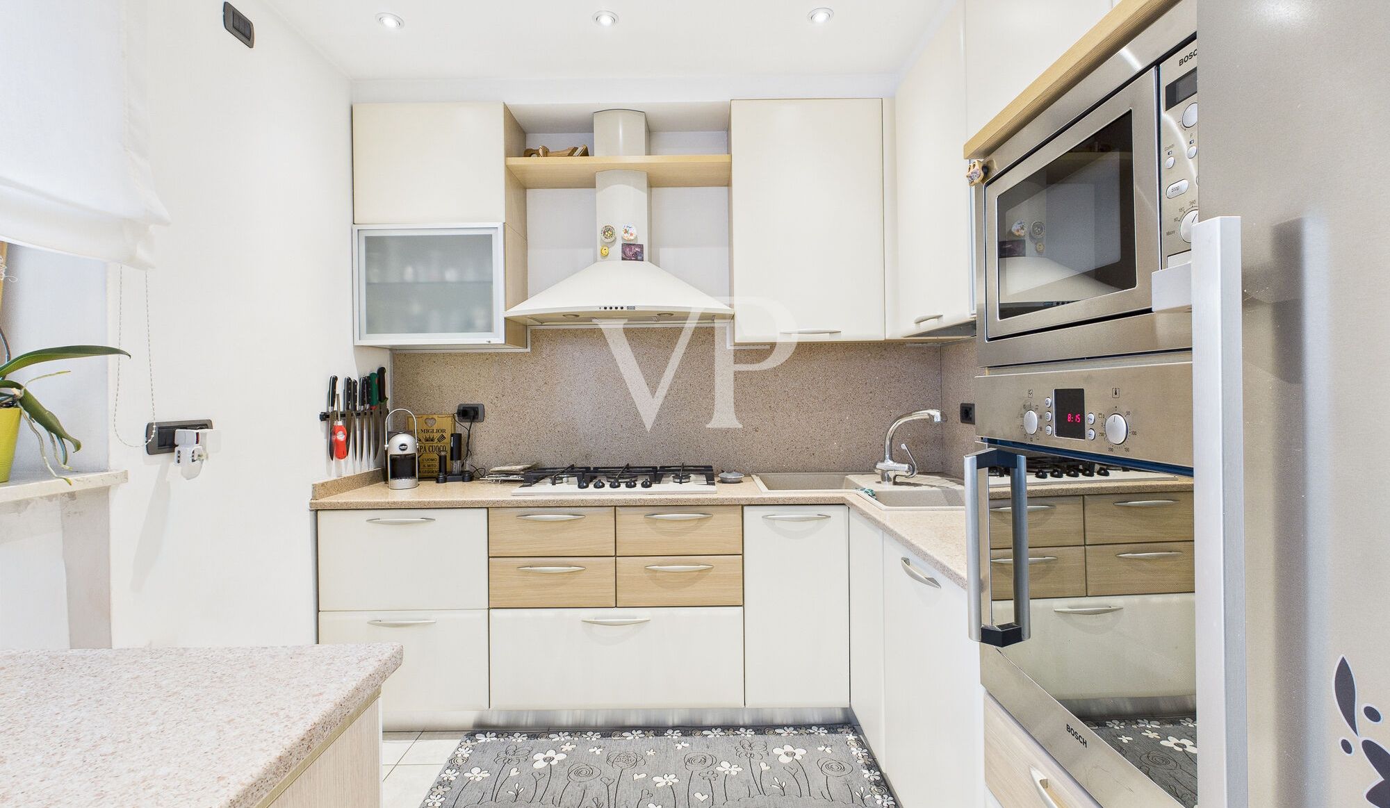 Spacious, modern two-bedroom apartment on Resia Street in Bolzano