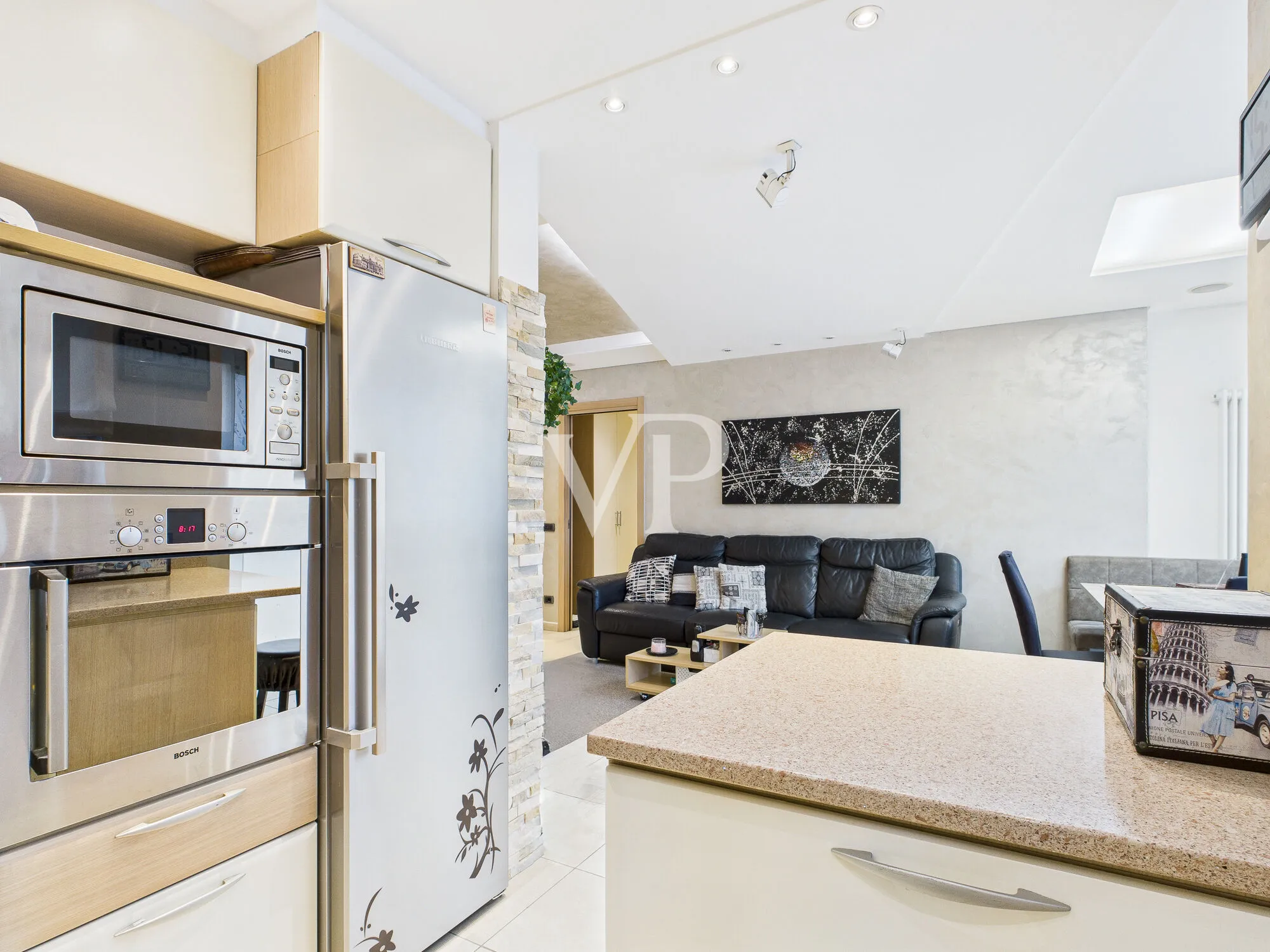 Amplio y moderno apartamento de tres habitaciones en Via Resia en Bolzano