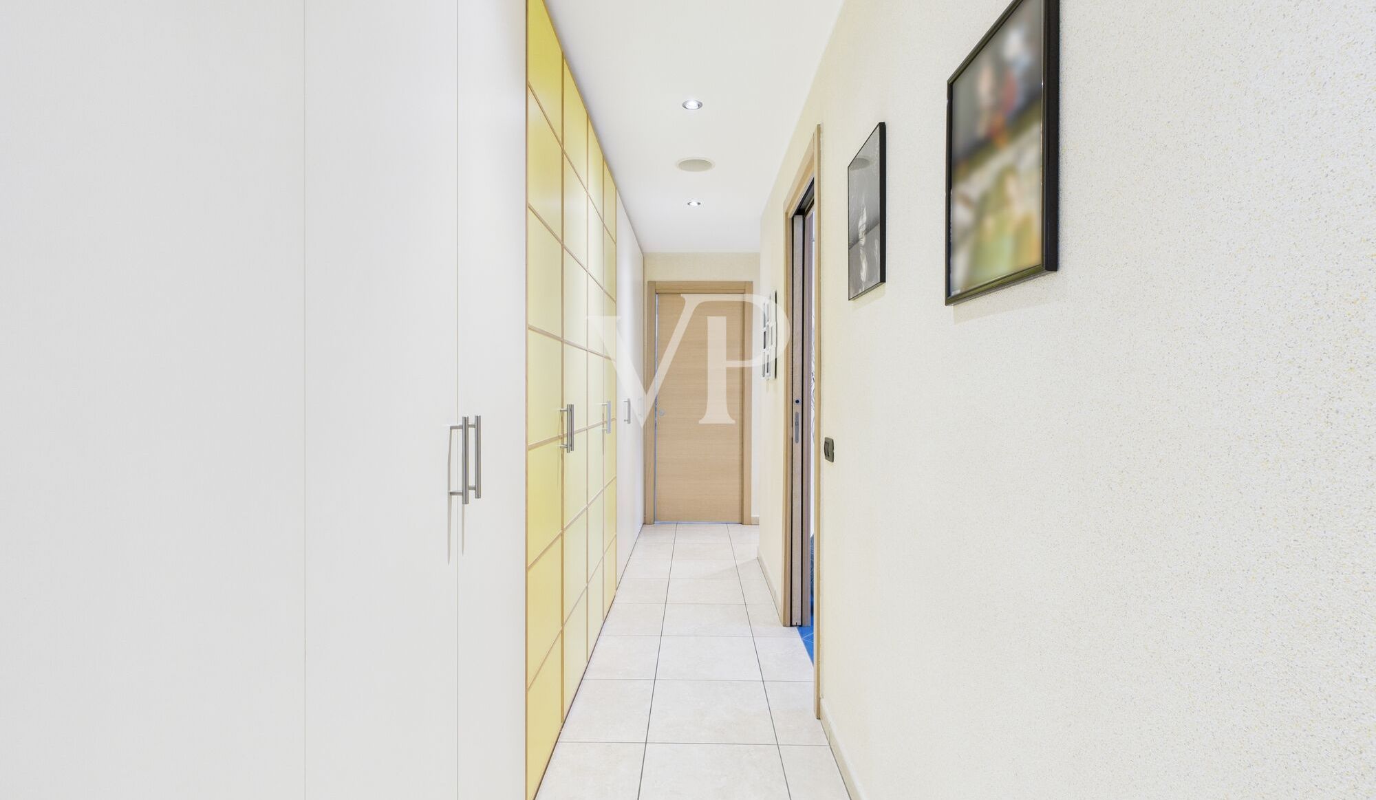 Spacious, modern two-bedroom apartment on Resia Street in Bolzano