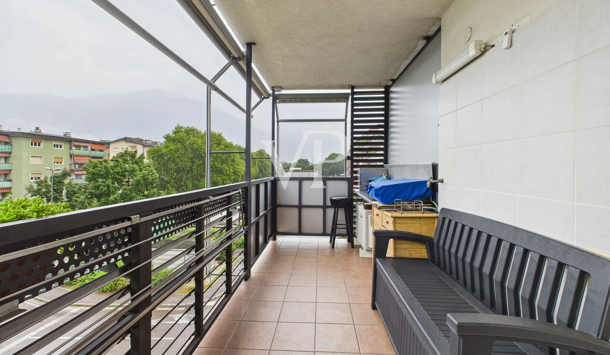 Amplio y moderno apartamento de tres habitaciones en Via Resia en Bolzano