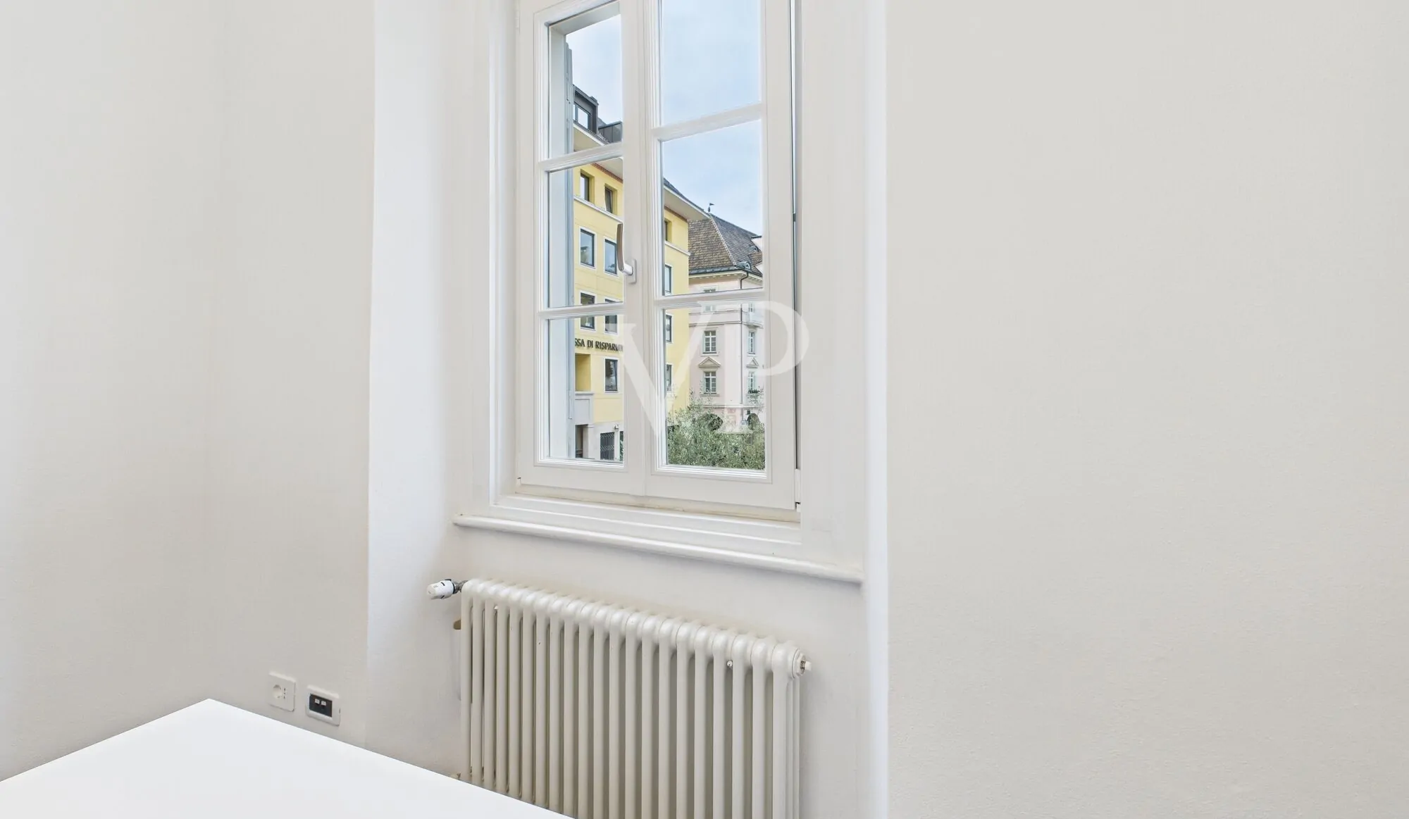 Bolzano: Oficina prestigiosa y funcional en el centro histórico