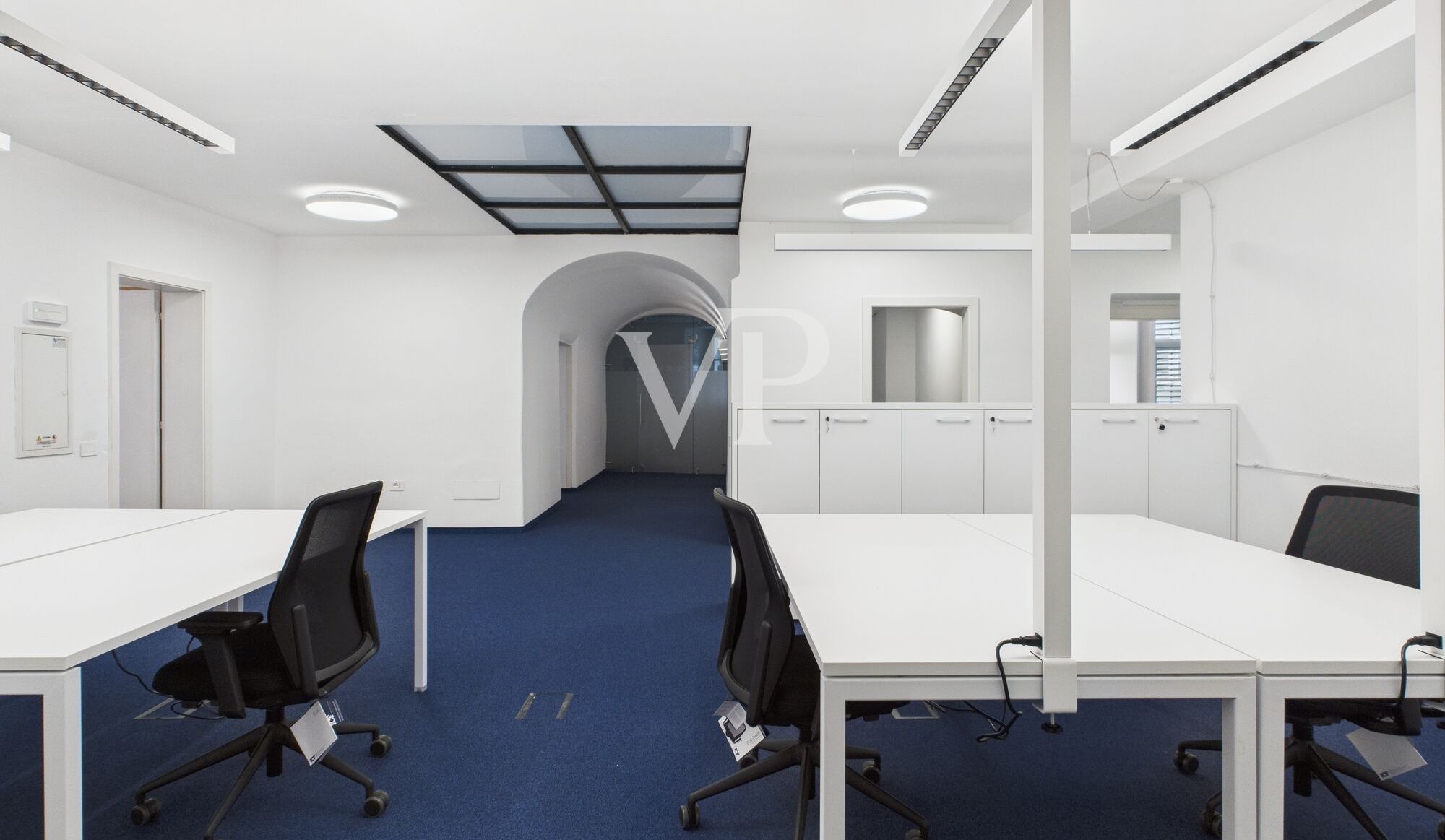 Bolzano: Prestigious and functional office in the historic center