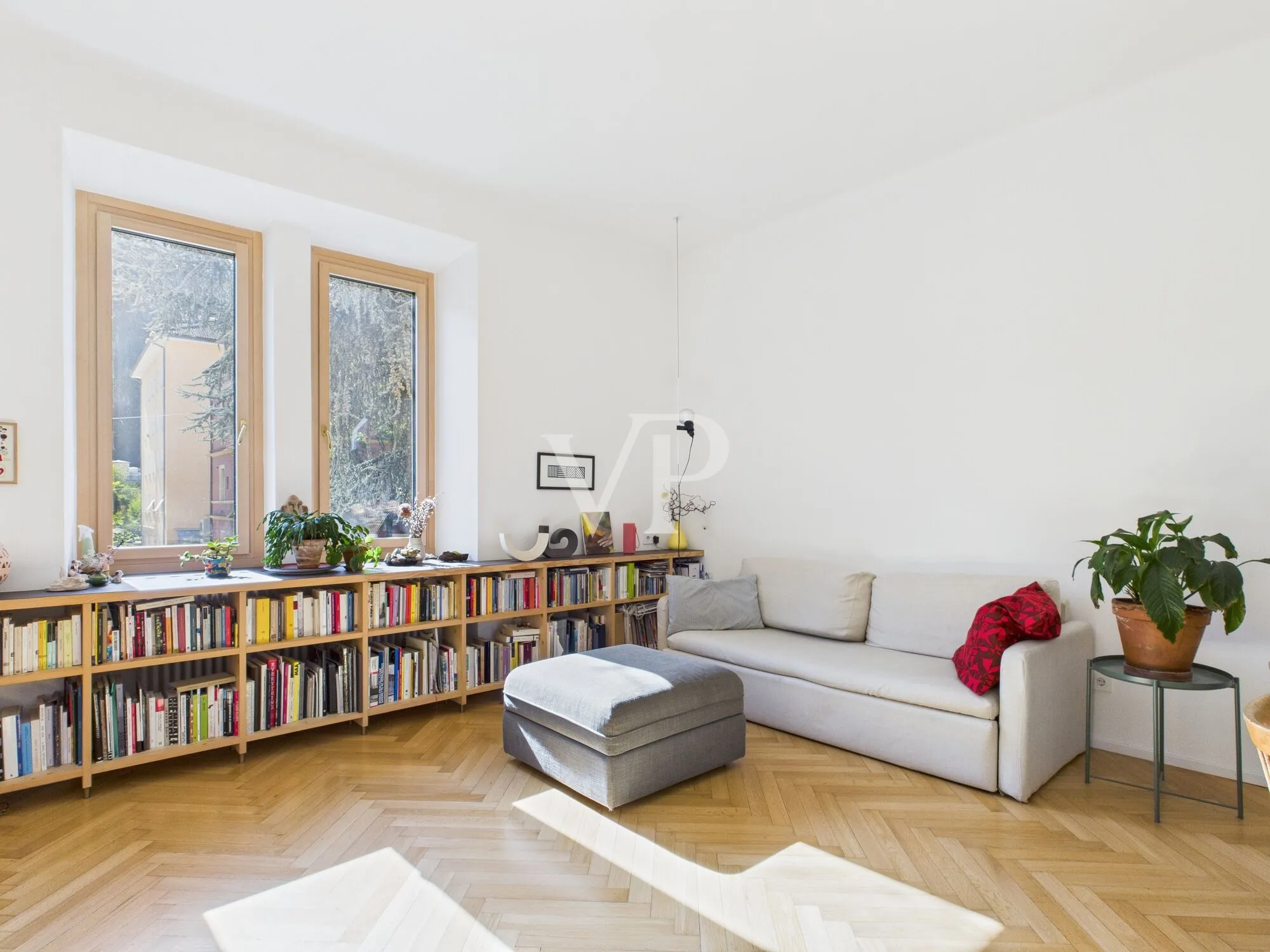 Bolzano centro - Piso renovado en edificio histórico con garaje