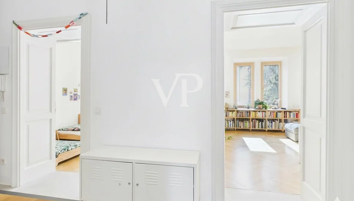 Bolzano centro - Piso renovado en edificio histórico con garaje