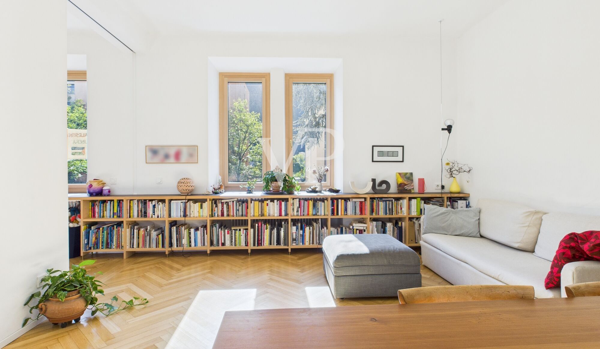 Bolzano centre - Appartement rénové dans un bâtiment historique avec garage