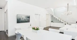 von_poll_real_estate_property_IT254152491_image_133