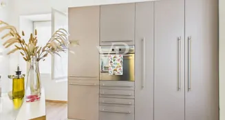 von_poll_real_estate_property_IT254922509_image_2