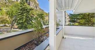 von_poll_real_estate_property_IT254152511_image_74