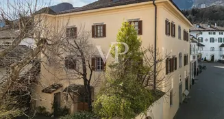 von_poll_real_estate_property_IT254152518_image_2