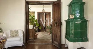 von_poll_real_estate_property_IT254152518_image_10