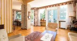 von_poll_real_estate_property_IT254152520_image_2