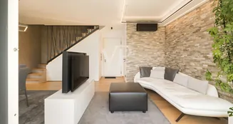 von_poll_real_estate_property_IT254152512_image_4