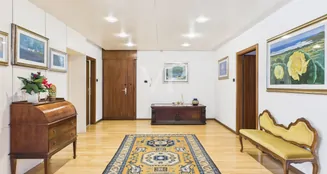 von_poll_real_estate_property_IT254152544_image_9