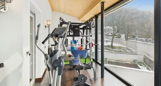 von_poll_real_estate_property_IT254152570_image_27