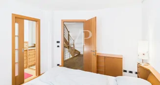 von_poll_real_estate_property_IT254152570_image_19