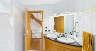 von_poll_real_estate_property_IT254152570_image_118