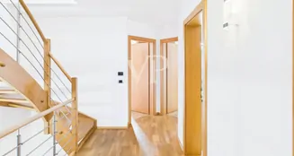 von_poll_real_estate_property_IT254152570_image_85