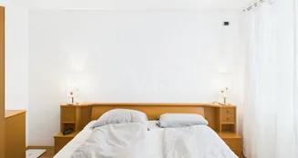 von_poll_real_estate_property_IT254152570_image_84