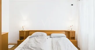 von_poll_real_estate_property_IT254152570_image_148