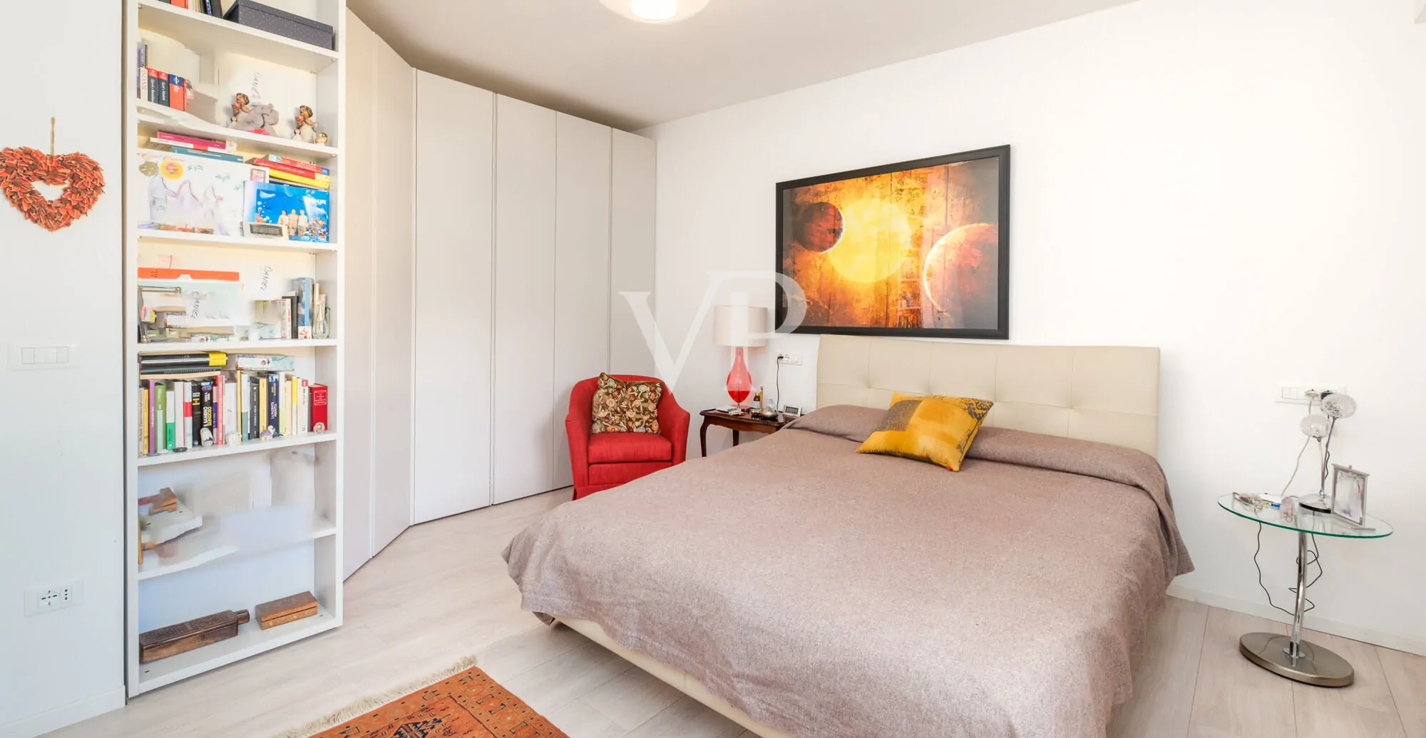 Elegante e moderno quadrilocale con terrazza panoramica