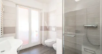 von_poll_real_estate_property_IT254152581_image_21