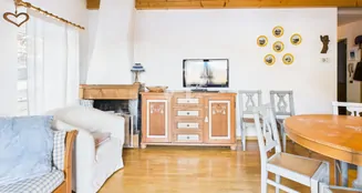 von_poll_real_estate_property_IT254152620_image_4