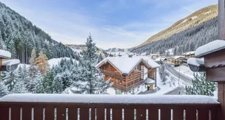 von_poll_real_estate_property_IT254152620_image_0