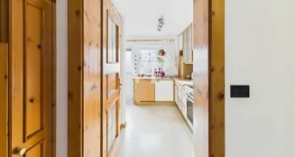 von_poll_real_estate_property_IT254152615_image_7