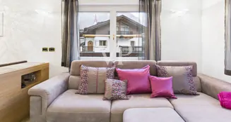 von_poll_real_estate_property_IT254152629_image_52