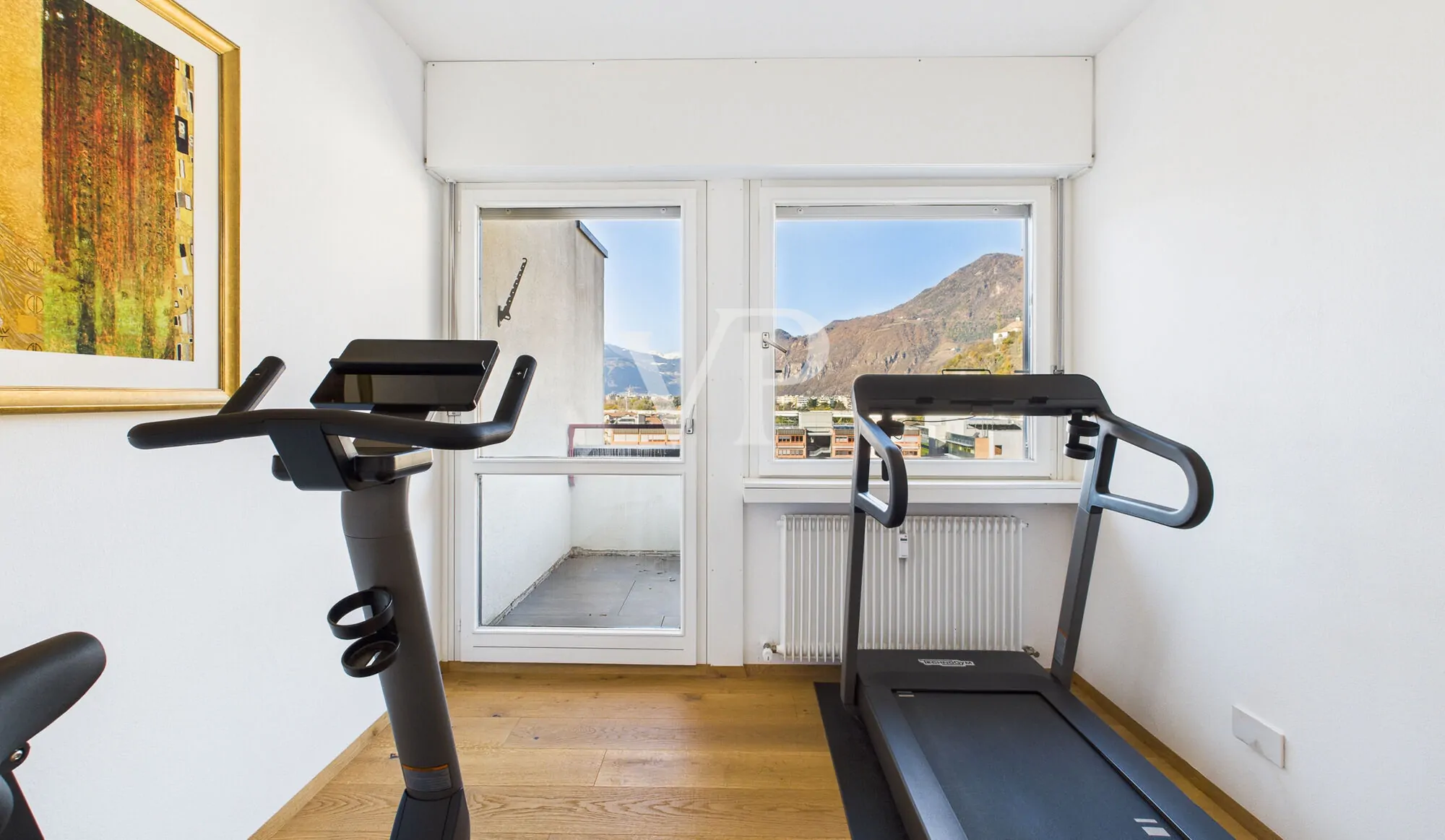 Elegante Fünf-Zimmer-Duplex-Wohnung mit Panoramaterrasse