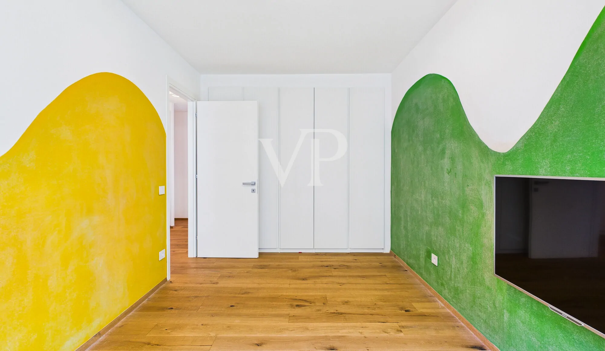 Elegante Fünf-Zimmer-Duplex-Wohnung mit Panoramaterrasse