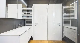 von_poll_real_estate_property_IT254152638_image_21