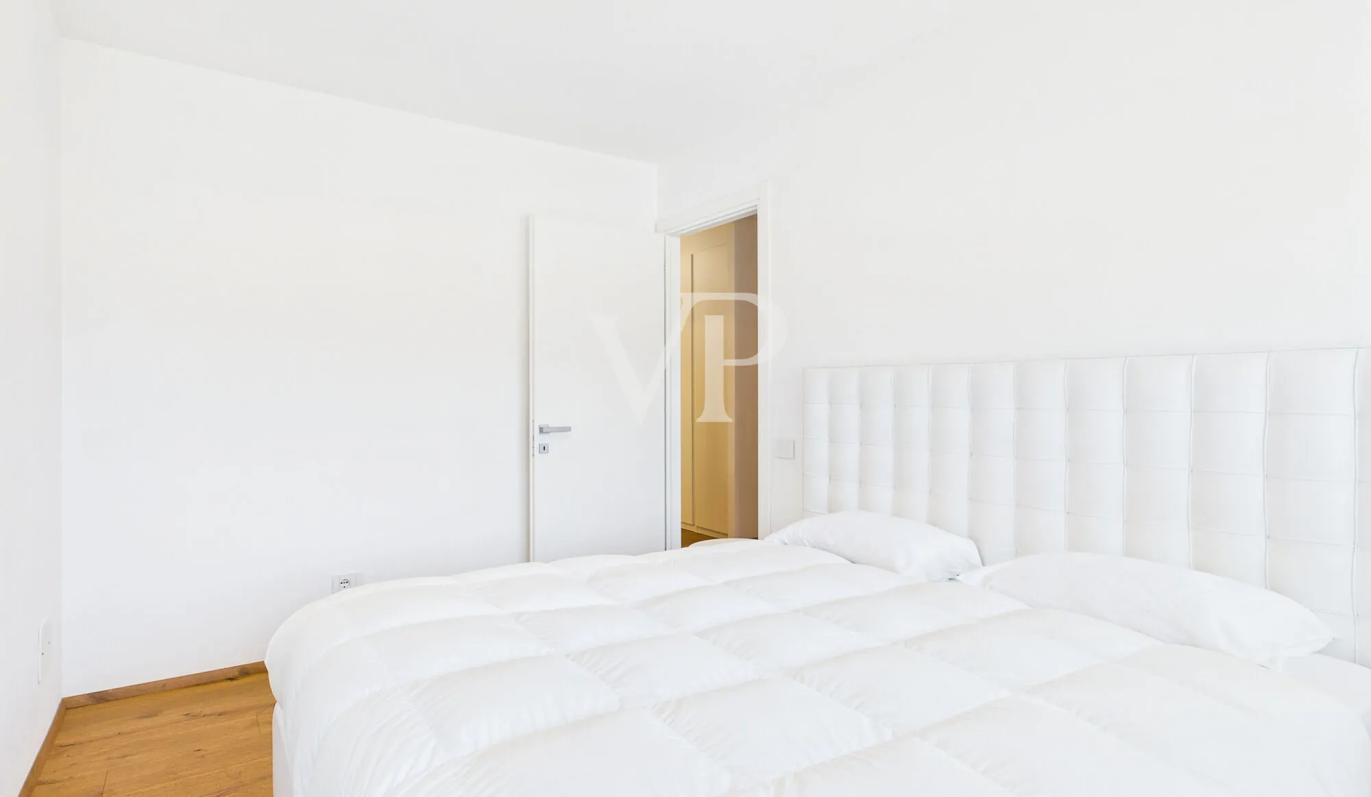 Elegante Fünf-Zimmer-Duplex-Wohnung mit Panoramaterrasse