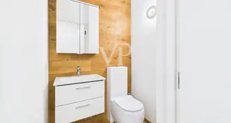 von_poll_real_estate_property_IT254152638_image_24