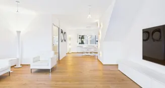 von_poll_real_estate_property_IT254152638_image_3