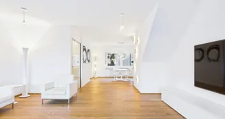 von_poll_real_estate_property_IT254152638_image_3