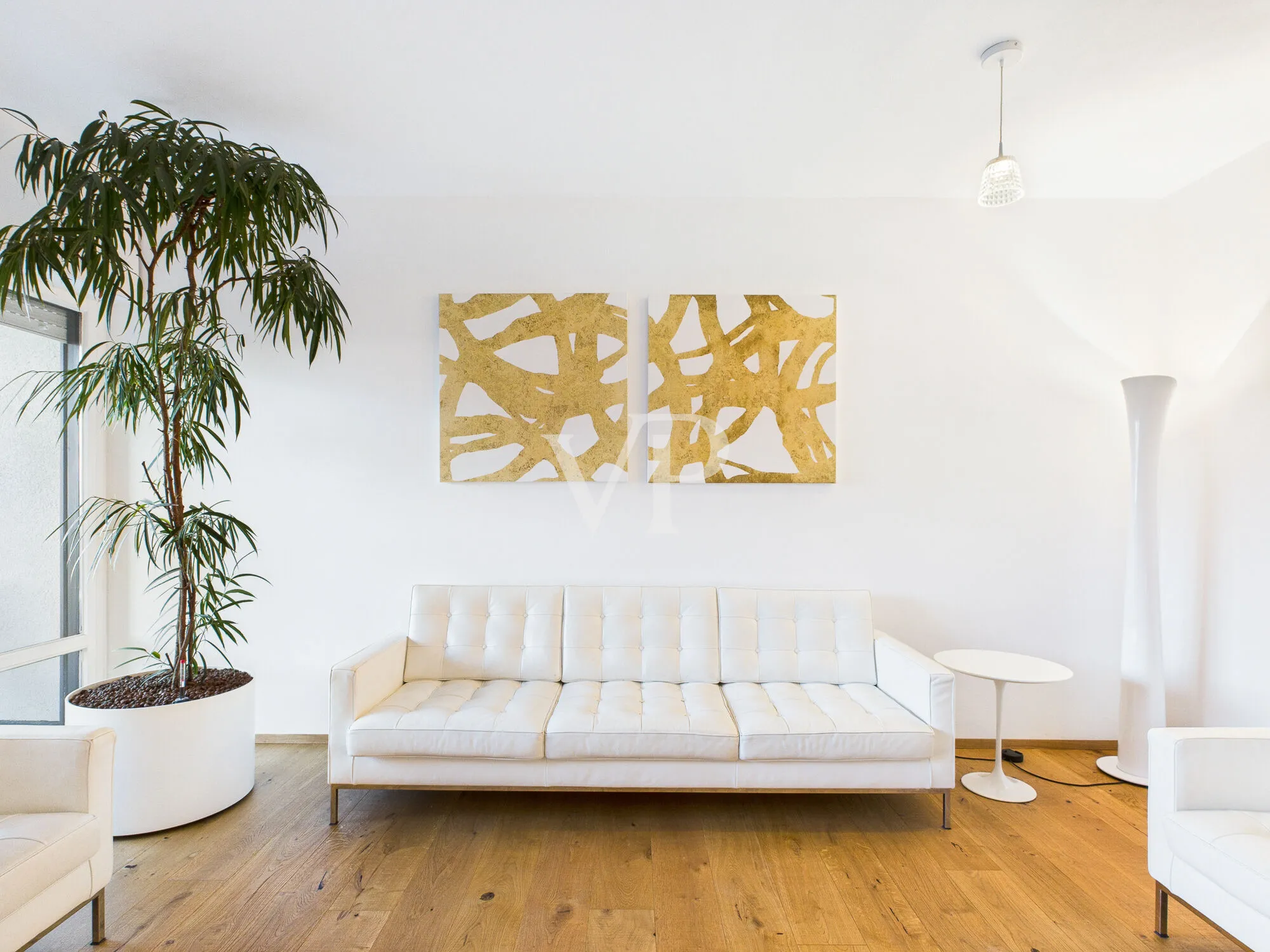 Elegante Fünf-Zimmer-Duplex-Wohnung mit Panoramaterrasse