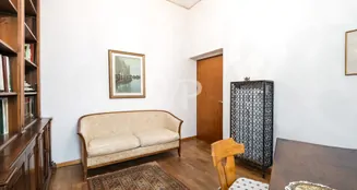 von_poll_real_estate_property_IT254152653_image_9