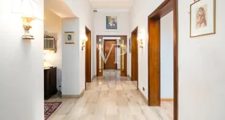 von_poll_real_estate_property_IT254152653_image_14