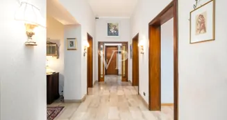 von_poll_real_estate_property_IT254152653_image_14