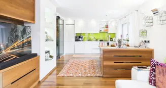 von_poll_real_estate_property_IT254152668_image_2