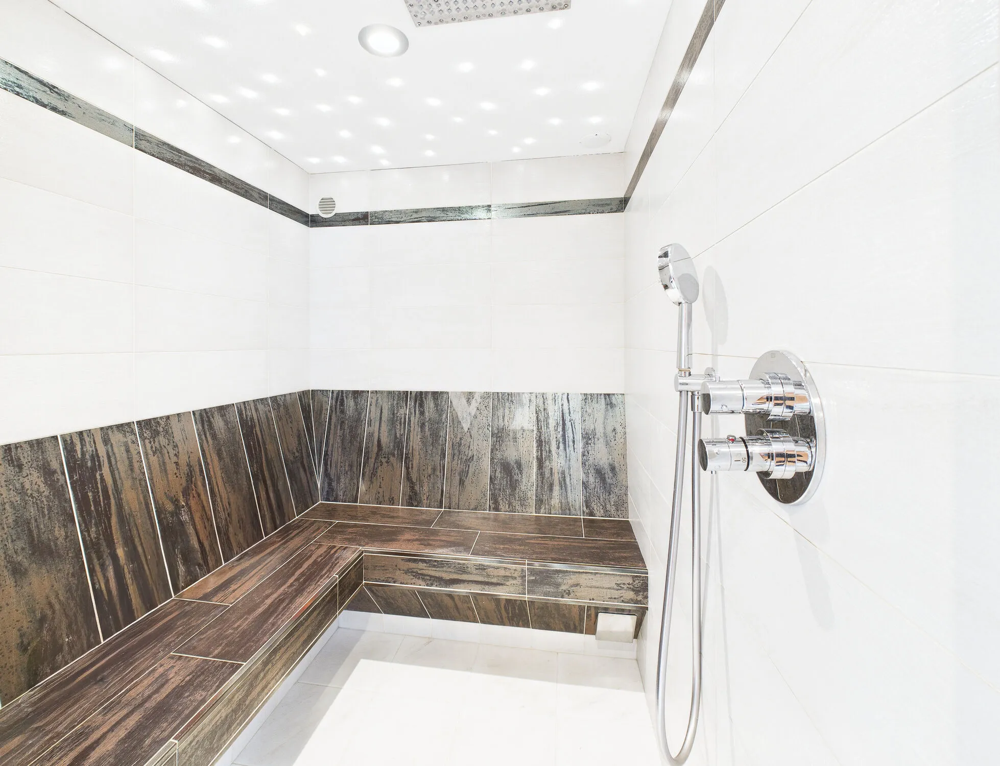 Alpiner Luxus: Duplex mit Dampfbad in Wolkenstein in Gröden