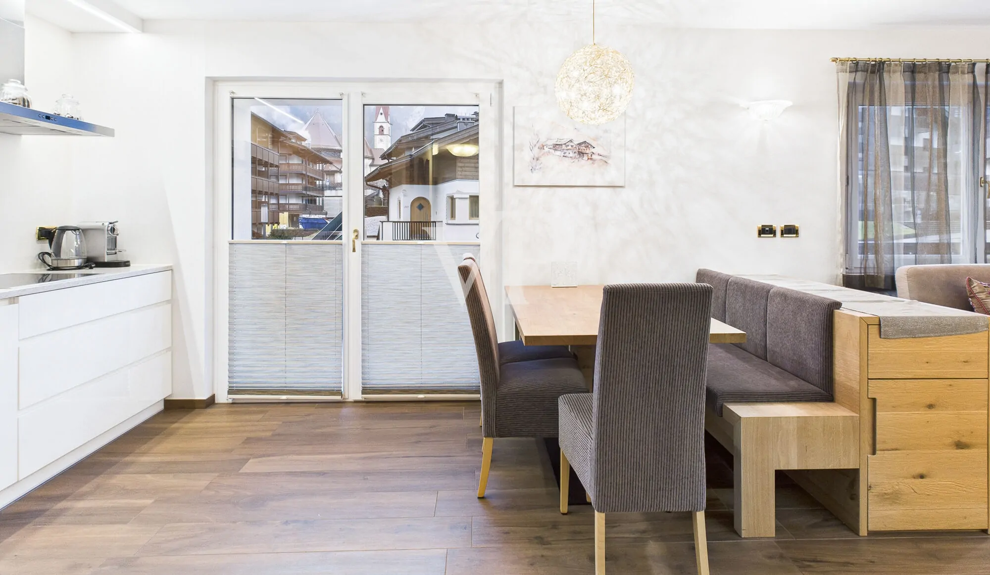 Exclusive ski-in/ski-out property with breathtaking views of the Dolomites