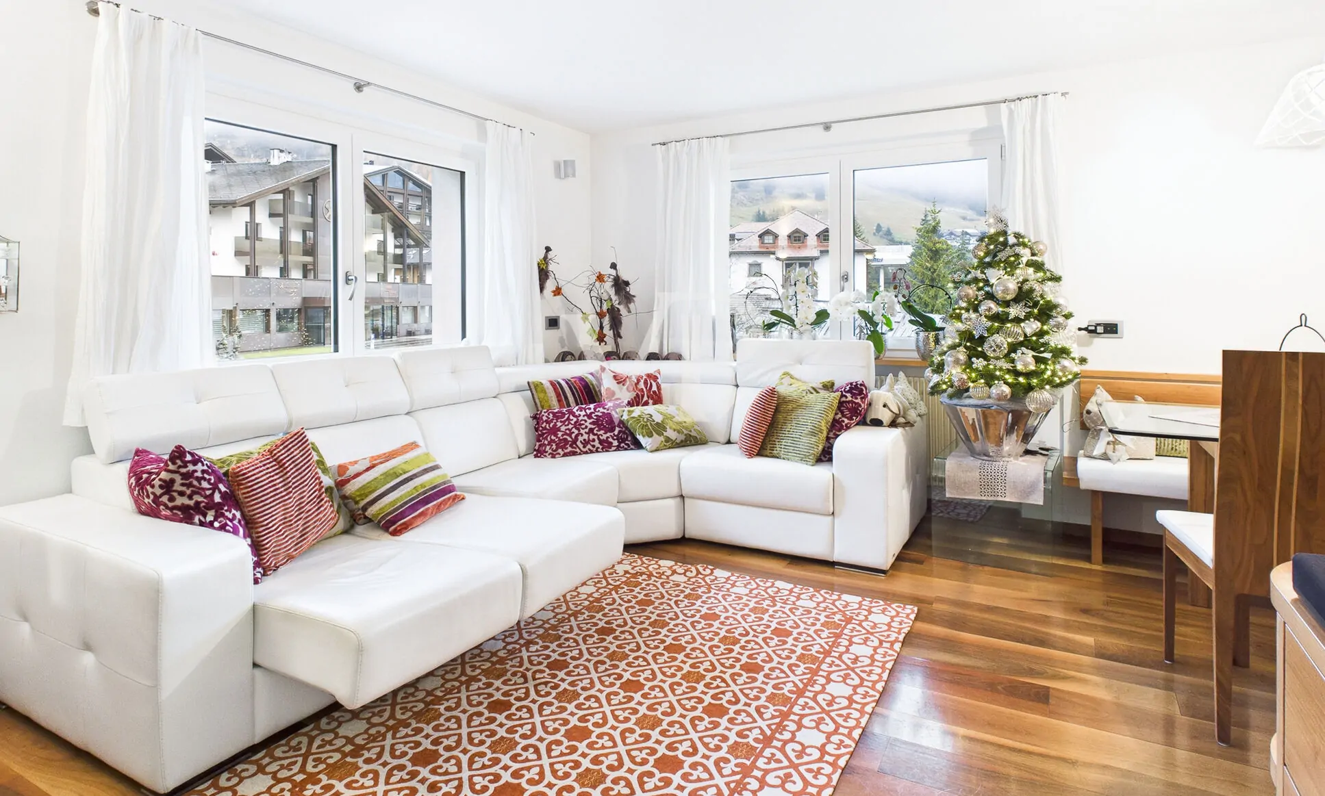 Exclusive ski-in/ski-out property with breathtaking views of the Dolomites