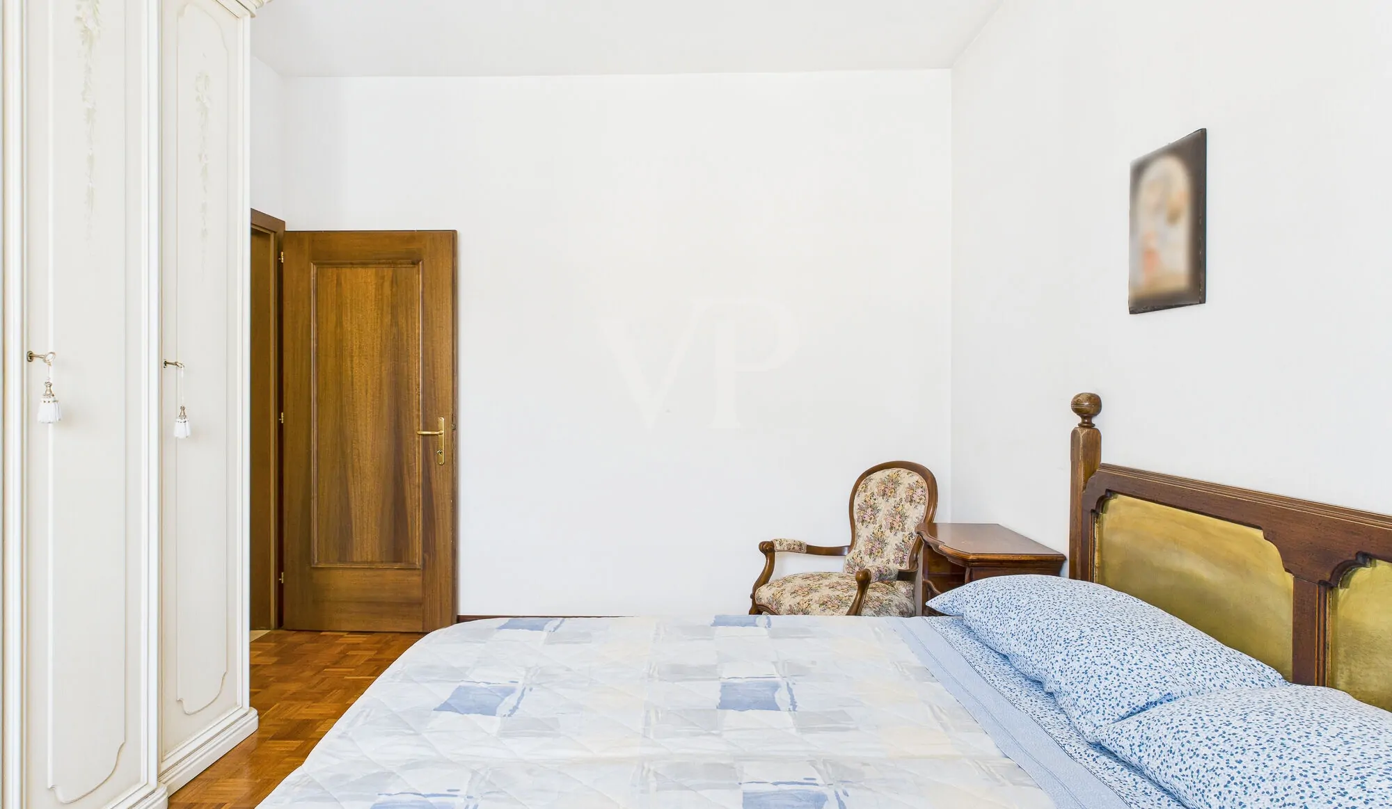 Bolzano: Luminoso ed ampio trilocale in via Palermo