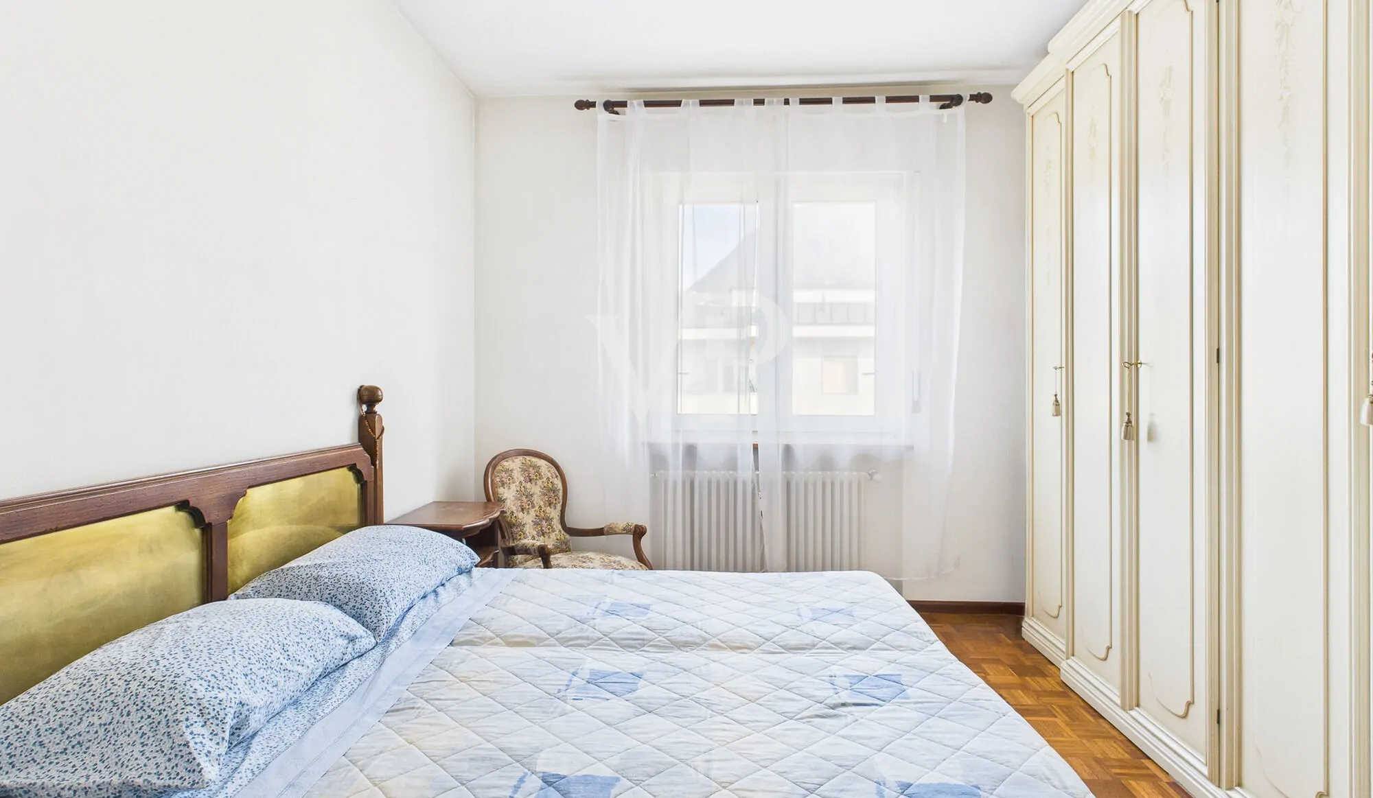 Bolzano: Luminoso ed ampio trilocale in via Palermo